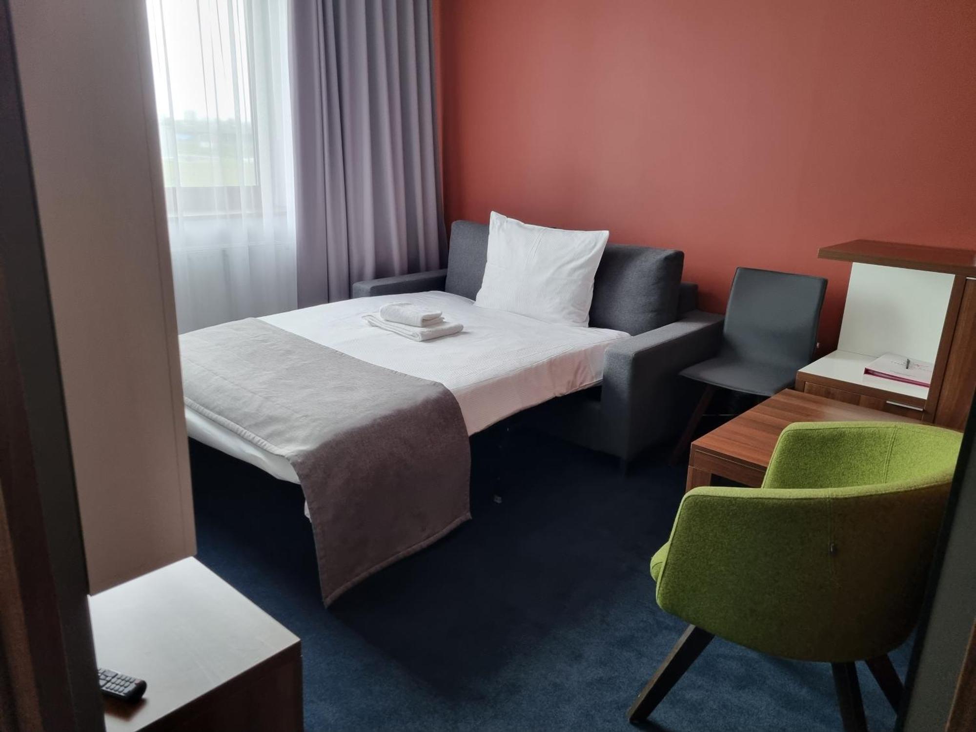Terminal Hotel — Photos 2